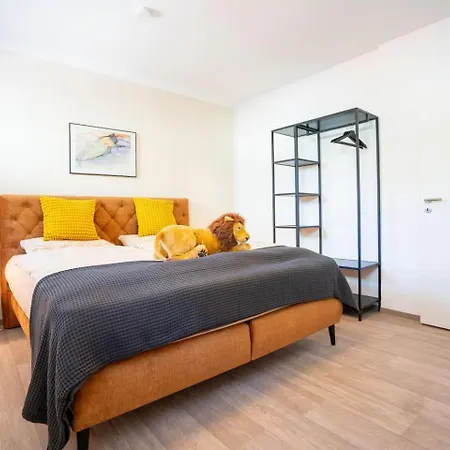 Apartment Nice2Be Lions Love - Augsburg Zentrum *
